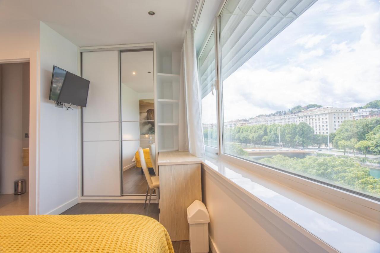 Pension Riberas Del Urumea San Sebastian Bagian luar foto